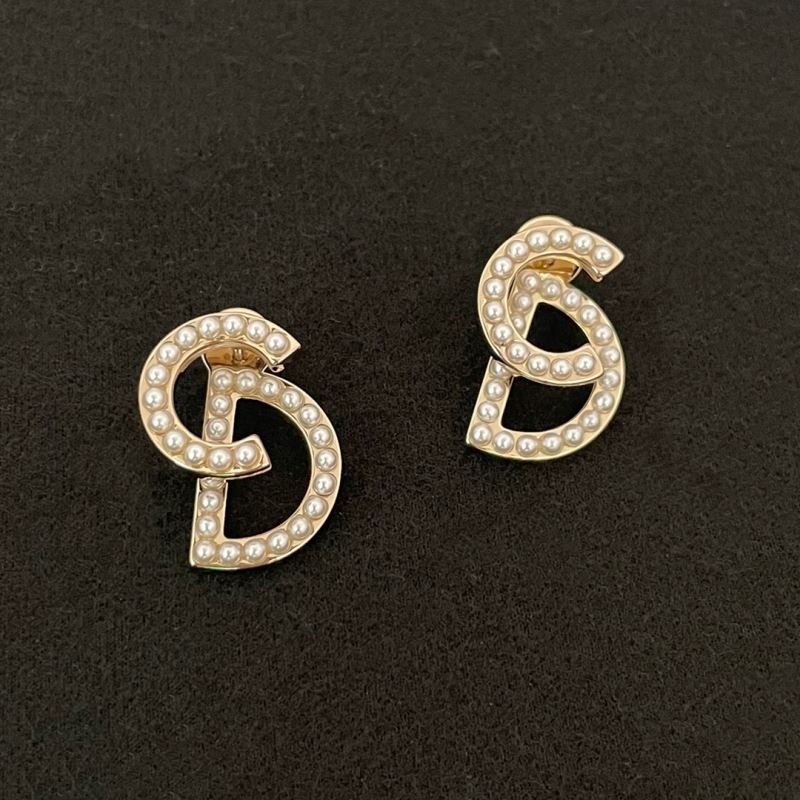 ch**an D*or earrings